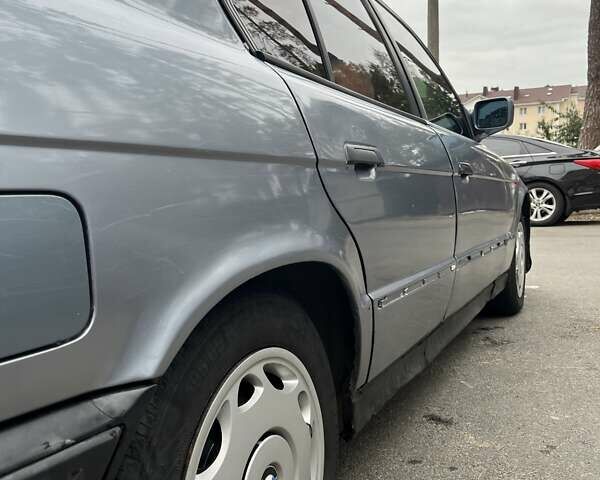 Серый БМВ 5 Серия, объемом двигателя 2 л и пробегом 440 тыс. км за 2600 $, фото 4 на Automoto.ua