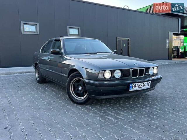 Серый БМВ 5 Серия, объемом двигателя 2 л и пробегом 380 тыс. км за 3200 $, фото 7 на Automoto.ua