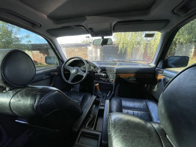 Серый БМВ 5 Серия, объемом двигателя 2.5 л и пробегом 263 тыс. км за 1499 $, фото 6 на Automoto.ua