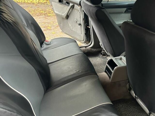 Серый БМВ 5 Серия, объемом двигателя 2 л и пробегом 310 тыс. км за 1750 $, фото 13 на Automoto.ua