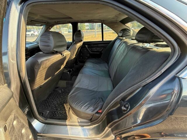 Серый БМВ 5 Серия, объемом двигателя 2.5 л и пробегом 170 тыс. км за 3500 $, фото 14 на Automoto.ua