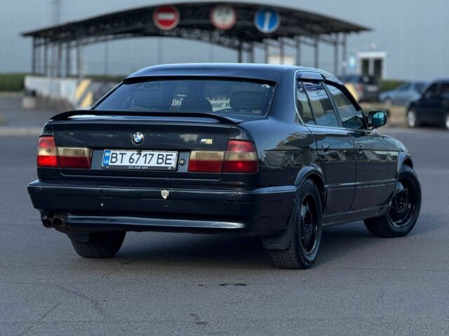 Серый БМВ 5 Серия, объемом двигателя 2.5 л и пробегом 170 тыс. км за 3500 $, фото 9 на Automoto.ua