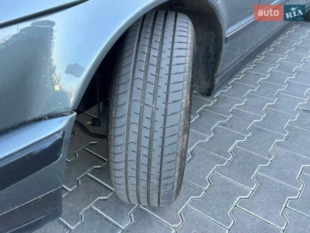 Серый БМВ 5 Серия, объемом двигателя 2 л и пробегом 380 тыс. км за 3200 $, фото 20 на Automoto.ua