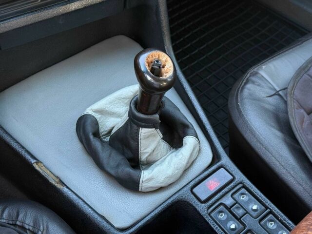 Серый БМВ 5 Серия, объемом двигателя 2.5 л и пробегом 170 тыс. км за 3500 $, фото 21 на Automoto.ua