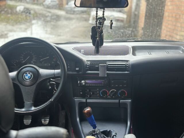 Серый БМВ 5 Серия, объемом двигателя 3 л и пробегом 450 тыс. км за 1900 $, фото 16 на Automoto.ua