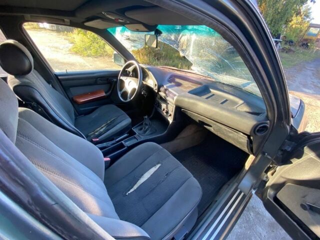 Серый БМВ 5 Серия, объемом двигателя 2 л и пробегом 400 тыс. км за 500 $, фото 6 на Automoto.ua