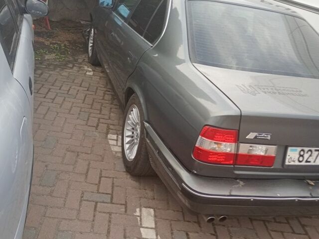 Серый БМВ 5 Серия, объемом двигателя 0 л и пробегом 480 тыс. км за 2500 $, фото 2 на Automoto.ua