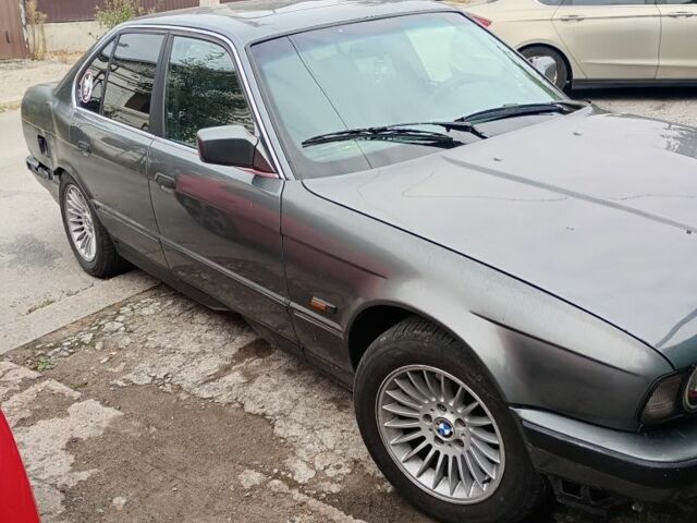 Серый БМВ 5 Серия, объемом двигателя 0 л и пробегом 480 тыс. км за 2500 $, фото 12 на Automoto.ua