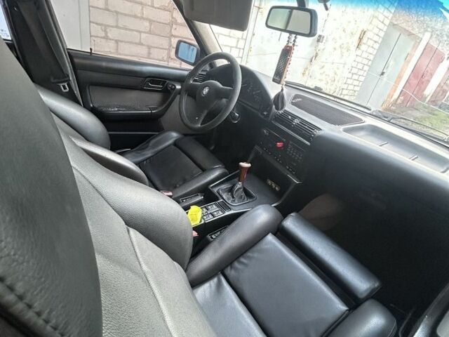 Сірий БМВ 5 Серія, об'ємом двигуна 2 л та пробігом 425 тис. км за 3000 $, фото 9 на Automoto.ua