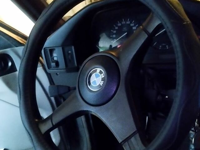 Серый БМВ 5 Серия, объемом двигателя 2 л и пробегом 150 тыс. км за 1900 $, фото 9 на Automoto.ua