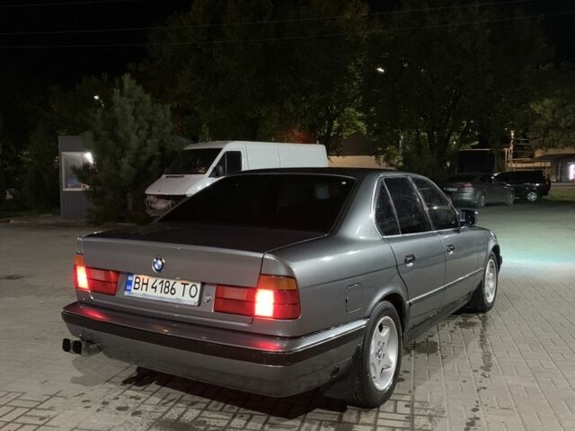 Серый БМВ 5 Серия, объемом двигателя 2 л и пробегом 3 тыс. км за 2200 $, фото 3 на Automoto.ua