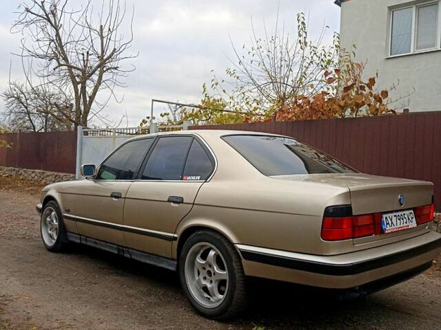 Сірий БМВ 5 Серія, об'ємом двигуна 2.5 л та пробігом 111 тис. км за 1900 $, фото 4 на Automoto.ua