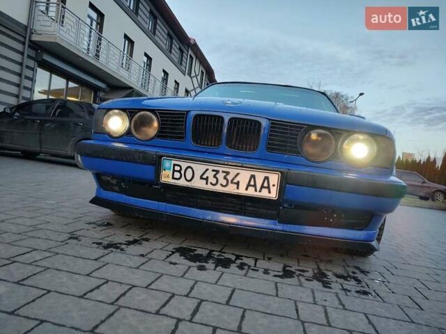 Серый БМВ 5 Серия, объемом двигателя 0.23 л и пробегом 325 тыс. км за 2350 $, фото 1 на Automoto.ua