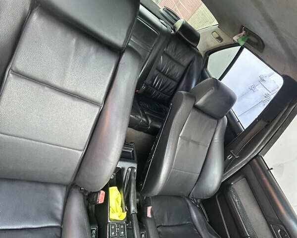 Серый БМВ 5 Серия, объемом двигателя 2 л и пробегом 425 тыс. км за 2700 $, фото 2 на Automoto.ua