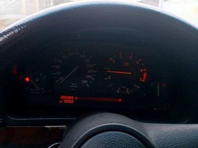 Сірий БМВ 5 Серія, об'ємом двигуна 2.5 л та пробігом 111 тис. км за 1900 $, фото 9 на Automoto.ua