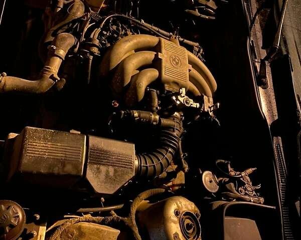 Серый БМВ 5 Серия, объемом двигателя 2.5 л и пробегом 300 тыс. км за 1550 $, фото 10 на Automoto.ua