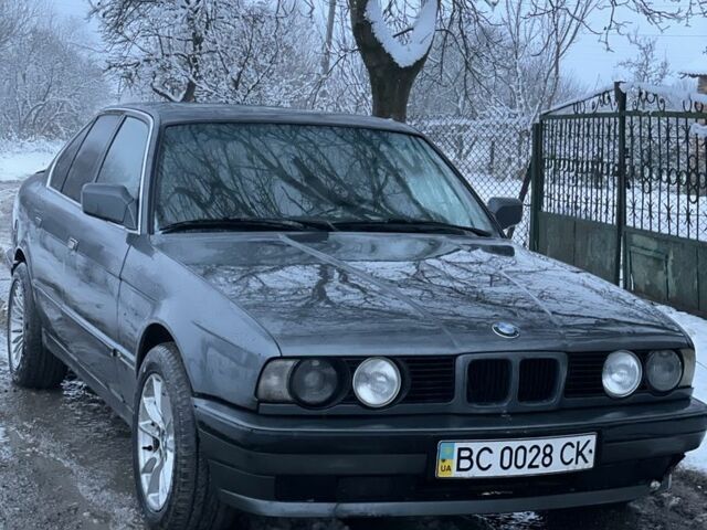 Серый БМВ 5 Серия, объемом двигателя 2.5 л и пробегом 3 тыс. км за 2500 $, фото 4 на Automoto.ua