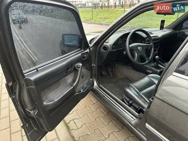 Сірий БМВ 5 Серія, об'ємом двигуна 1.99 л та пробігом 250 тис. км за 3000 $, фото 9 на Automoto.ua