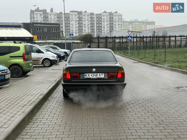 Сірий БМВ 5 Серія, об'ємом двигуна 1.99 л та пробігом 250 тис. км за 3000 $, фото 8 на Automoto.ua