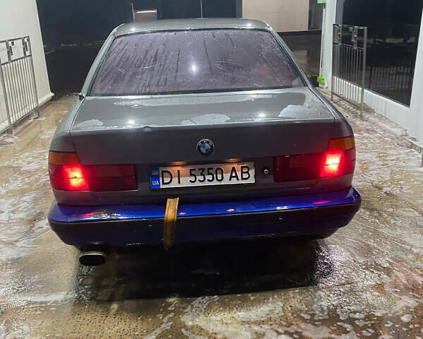 Серый БМВ 5 Серия, объемом двигателя 3.43 л и пробегом 300 тыс. км за 2699 $, фото 2 на Automoto.ua