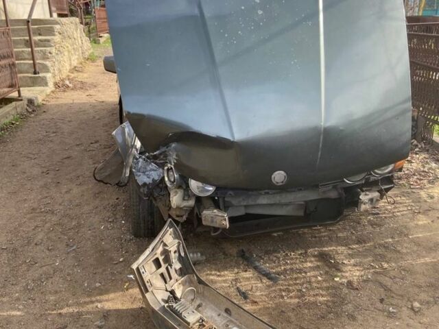 Сірий БМВ 5 Серія, об'ємом двигуна 2 л та пробігом 298 тис. км за 1200 $, фото 5 на Automoto.ua