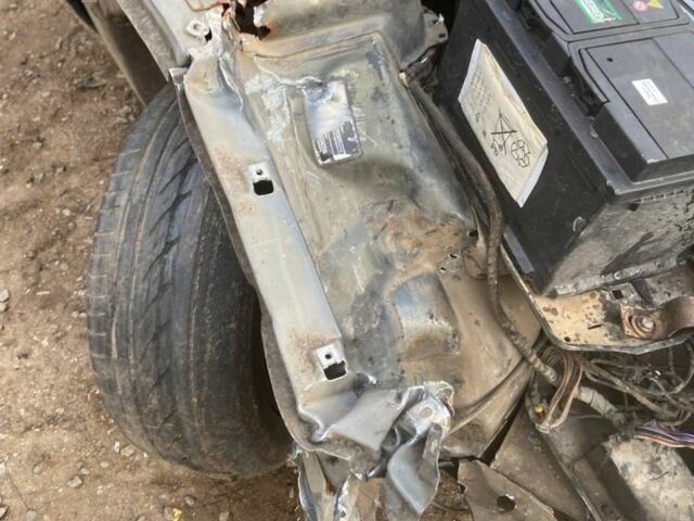 Серый БМВ 5 Серия, объемом двигателя 2 л и пробегом 298 тыс. км за 1200 $, фото 4 на Automoto.ua