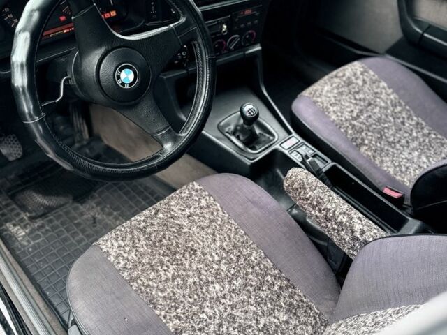 Сірий БМВ 5 Серія, об'ємом двигуна 2 л та пробігом 29 тис. км за 2300 $, фото 7 на Automoto.ua