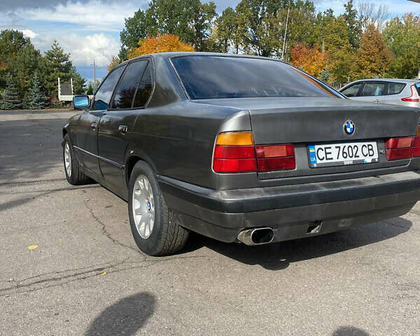 Серый БМВ 5 Серия, объемом двигателя 1.99 л и пробегом 300 тыс. км за 1900 $, фото 2 на Automoto.ua