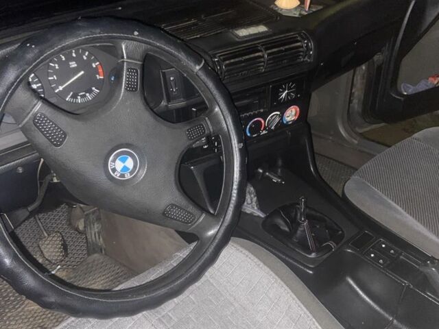 Сірий БМВ 5 Серія, об'ємом двигуна 2 л та пробігом 298 тис. км за 1200 $, фото 9 на Automoto.ua