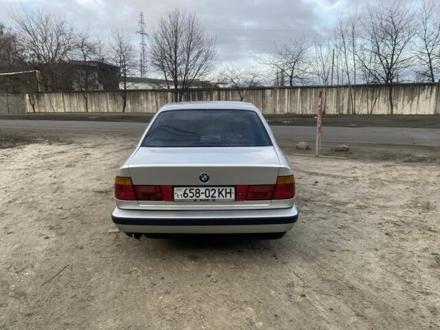 Серый БМВ 5 Серия, объемом двигателя 2 л и пробегом 350 тыс. км за 3400 $, фото 6 на Automoto.ua