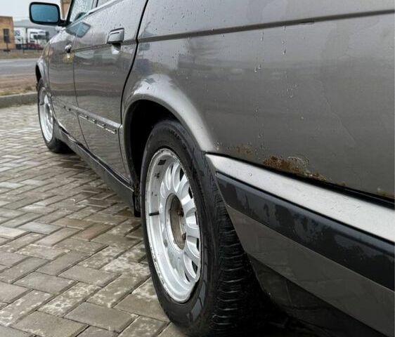 Сірий БМВ 5 Серія, об'ємом двигуна 2.5 л та пробігом 420 тис. км за 2150 $, фото 15 на Automoto.ua
