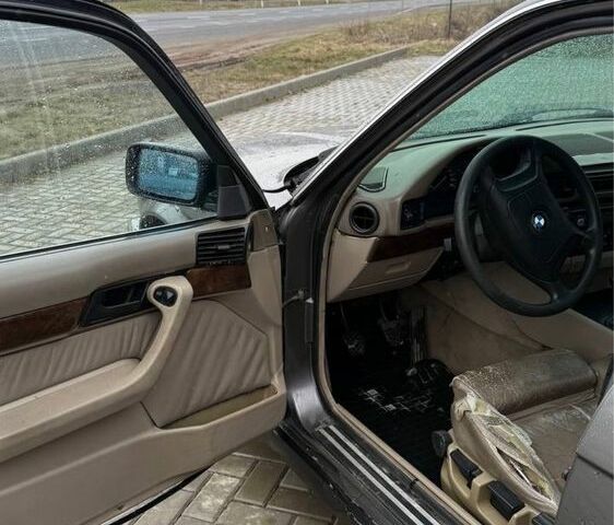 Сірий БМВ 5 Серія, об'ємом двигуна 2.5 л та пробігом 420 тис. км за 2150 $, фото 8 на Automoto.ua