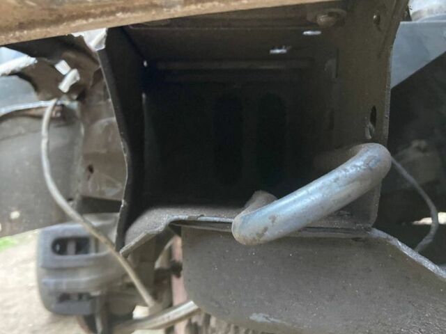 Серый БМВ 5 Серия, объемом двигателя 2 л и пробегом 298 тыс. км за 1200 $, фото 1 на Automoto.ua