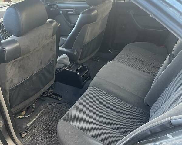 Серый БМВ 5 Серия, объемом двигателя 2 л и пробегом 500 тыс. км за 2500 $, фото 6 на Automoto.ua