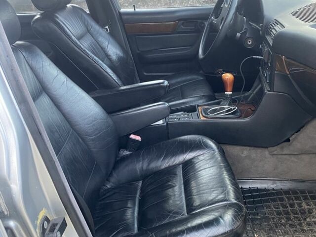 Серый БМВ 5 Серия, объемом двигателя 2 л и пробегом 350 тыс. км за 3400 $, фото 2 на Automoto.ua