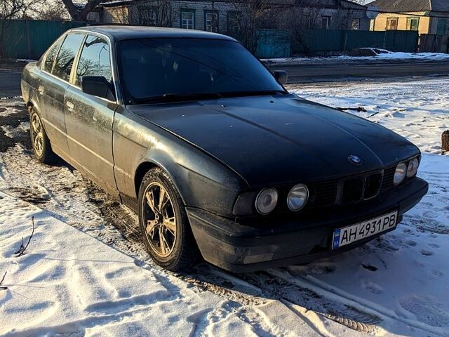 Серый БМВ 5 Серия, объемом двигателя 2.5 л и пробегом 323 тыс. км за 2500 $, фото 11 на Automoto.ua