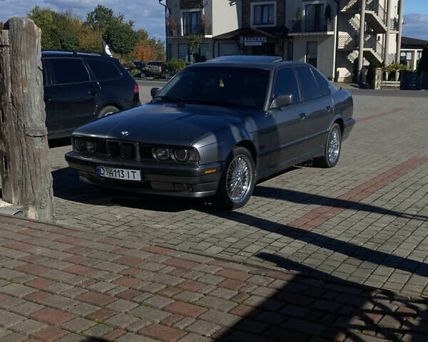 Сірий БМВ 5 Серія, об'ємом двигуна 2.5 л та пробігом 380 тис. км за 2800 $, фото 6 на Automoto.ua