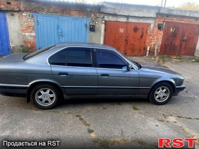 Сірий БМВ 5 Серія, об'ємом двигуна 2.5 л та пробігом 0 тис. км за 2500 $, фото 2 на Automoto.ua