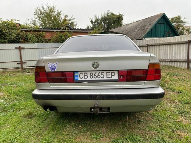 Сірий БМВ 5 Серія, об'ємом двигуна 2.5 л та пробігом 259 тис. км за 1900 $, фото 4 на Automoto.ua