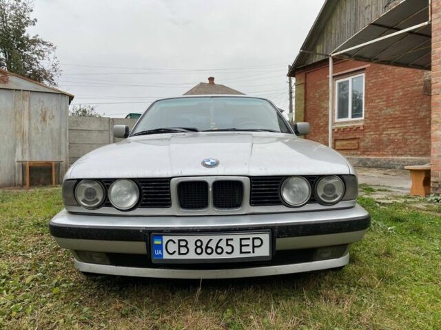 Сірий БМВ 5 Серія, об'ємом двигуна 2.5 л та пробігом 259 тис. км за 1900 $, фото 6 на Automoto.ua