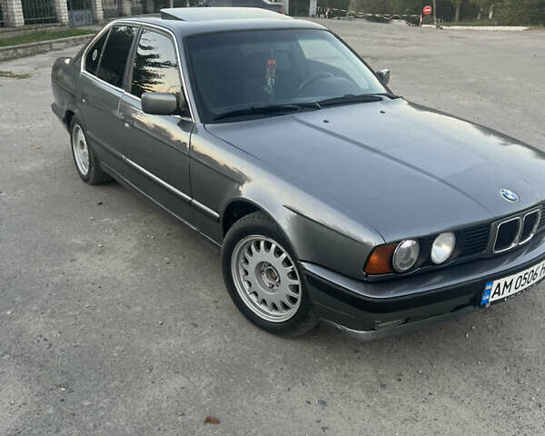 Серый БМВ 5 Серия, объемом двигателя 2 л и пробегом 414 тыс. км за 3400 $, фото 9 на Automoto.ua