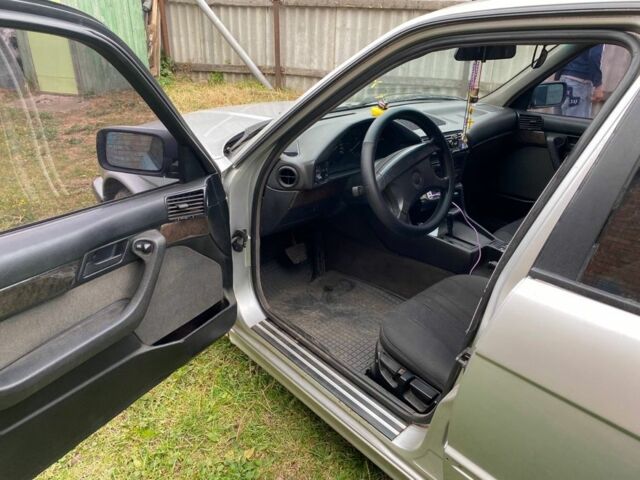 Сірий БМВ 5 Серія, об'ємом двигуна 2.5 л та пробігом 259 тис. км за 1900 $, фото 12 на Automoto.ua