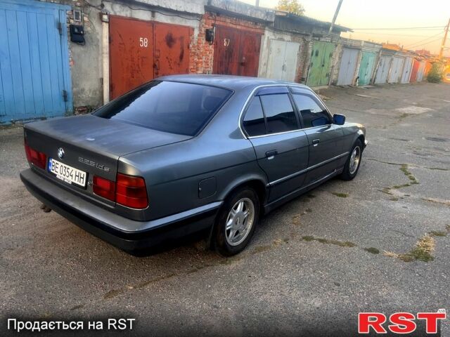 Сірий БМВ 5 Серія, об'ємом двигуна 2.5 л та пробігом 0 тис. км за 2500 $, фото 3 на Automoto.ua