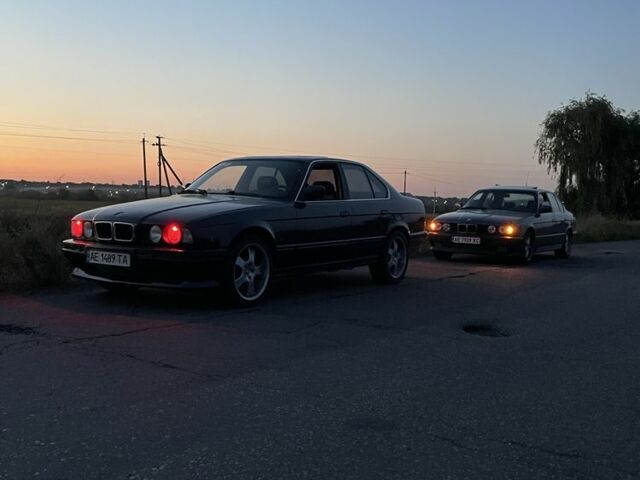 Серый БМВ 5 Серия, объемом двигателя 2 л и пробегом 30 тыс. км за 3500 $, фото 1 на Automoto.ua