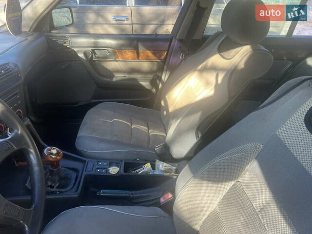 Сірий БМВ 5 Серія, об'ємом двигуна 1.99 л та пробігом 400 тис. км за 1800 $, фото 3 на Automoto.ua