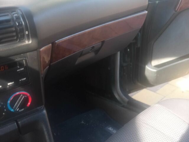 Серый БМВ 5 Серия, объемом двигателя 2 л и пробегом 500 тыс. км за 3000 $, фото 1 на Automoto.ua