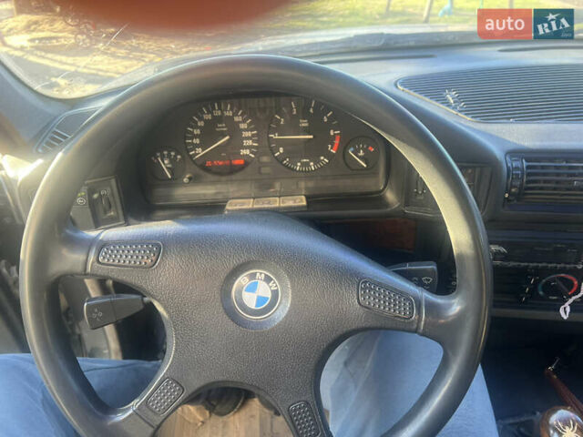 Сірий БМВ 5 Серія, об'ємом двигуна 1.99 л та пробігом 400 тис. км за 1800 $, фото 4 на Automoto.ua