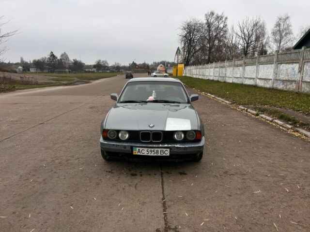 Серый БМВ 5 Серия, объемом двигателя 2 л и пробегом 3 тыс. км за 2300 $, фото 3 на Automoto.ua