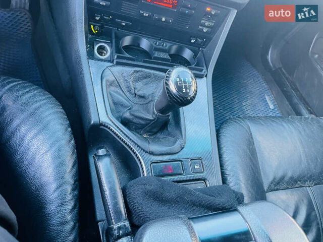 Серый БМВ 5 Серия, объемом двигателя 2.8 л и пробегом 380 тыс. км за 4500 $, фото 4 на Automoto.ua