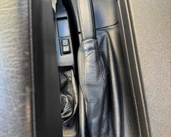 Серый БМВ 5 Серия, объемом двигателя 2 л и пробегом 294 тыс. км за 7337 $, фото 28 на Automoto.ua